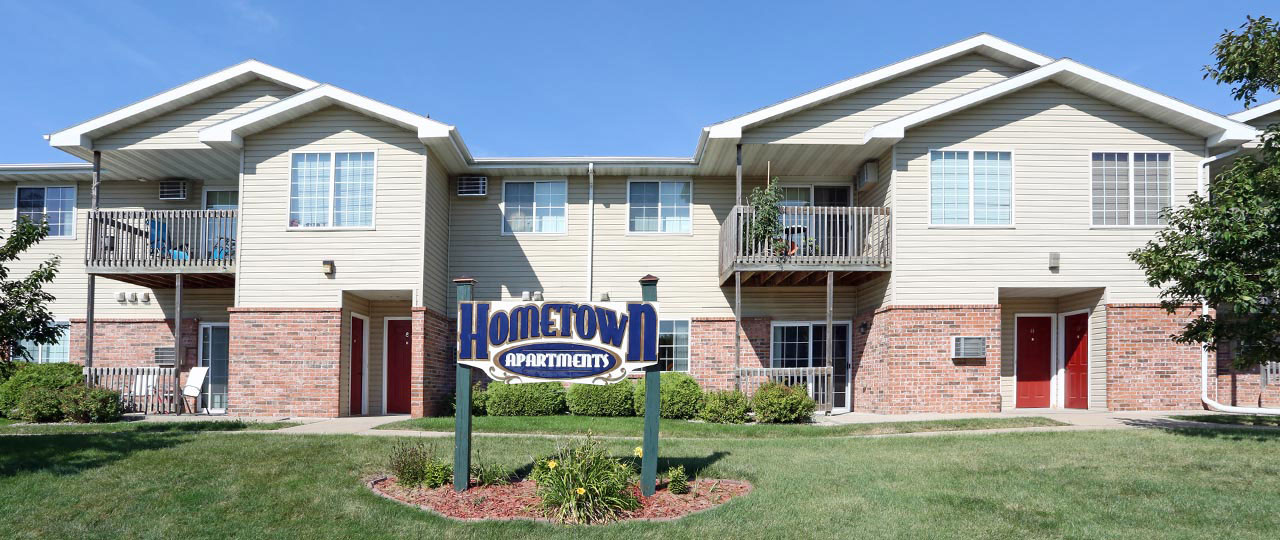 Home Town Apartments For Rent in Oshkosh, Wisconsin